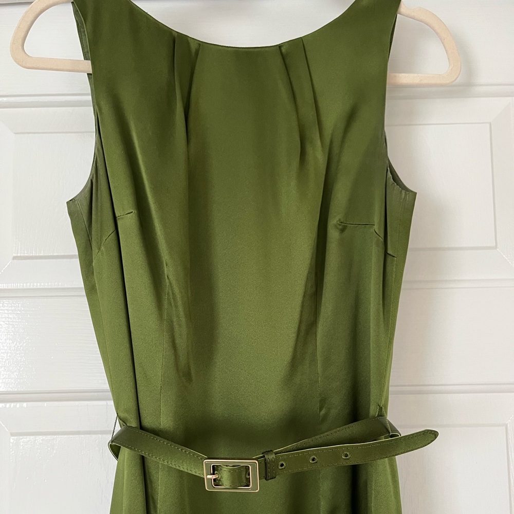 Ann Taylor Olive Green Sleeveless Belted Sheath Dress Size 2 - Picture 3 of 9